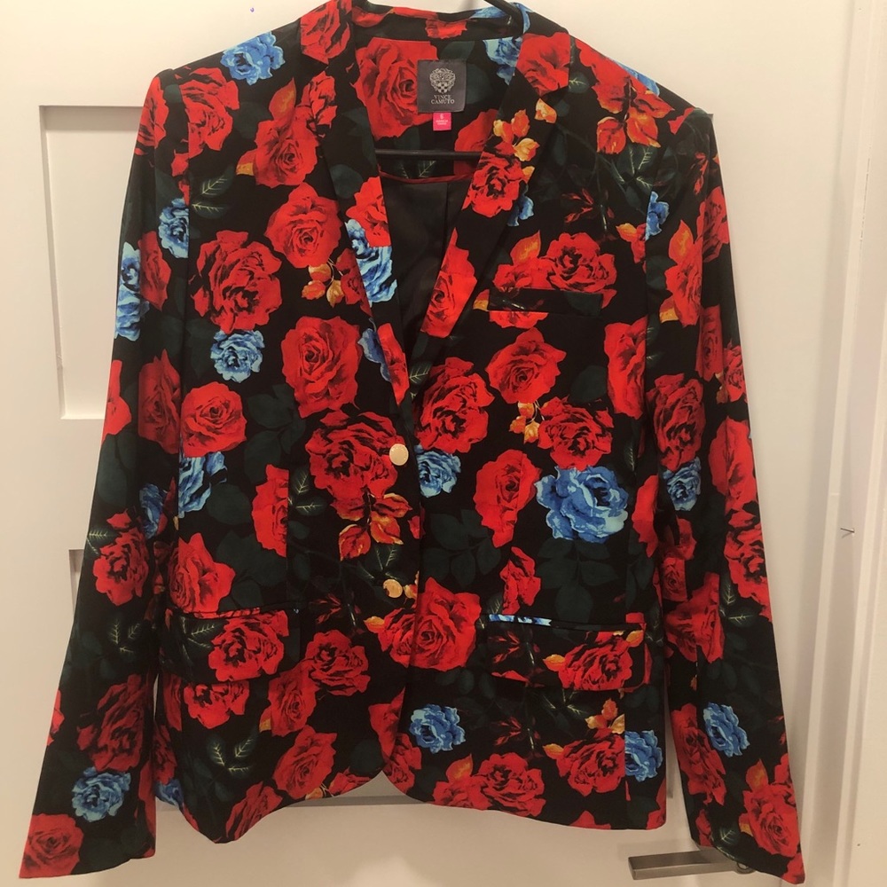 Vince Camuto Fitted Blazer